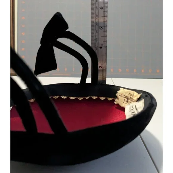 Vintage Black Velvet Hat With Bows Betmar For Frederick & Nelson Seattle - Picture 6 of 11